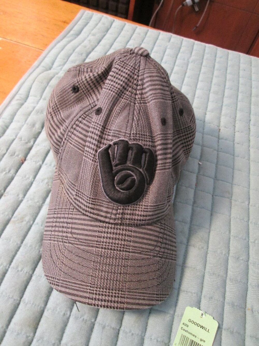 47 brand black gray one size baseball cap Milwaukee Brewers